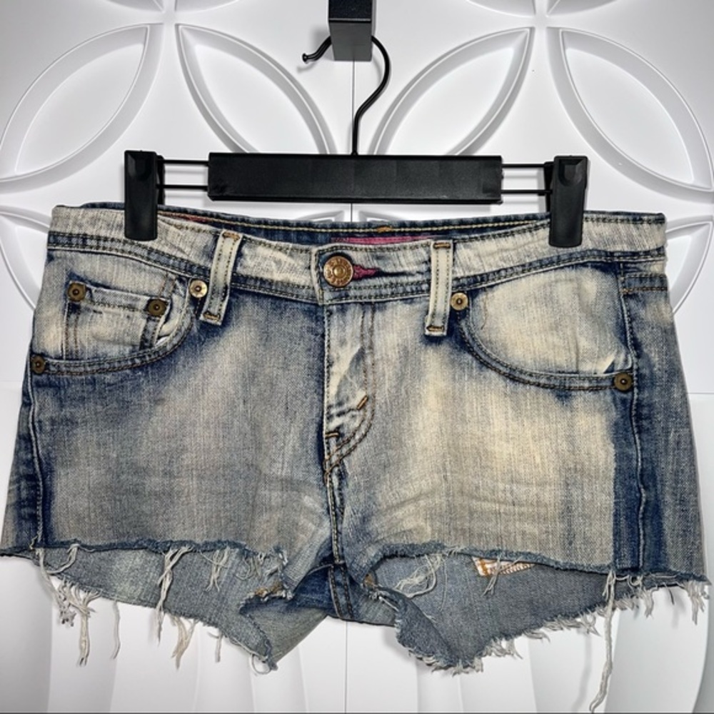 Levi’s Superlow Cut Off Jean Shorts